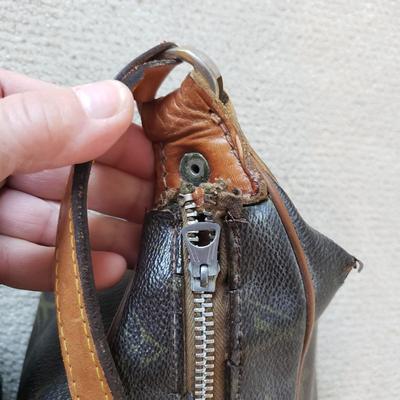 Louis Vuitton Handbag (PC-KD)