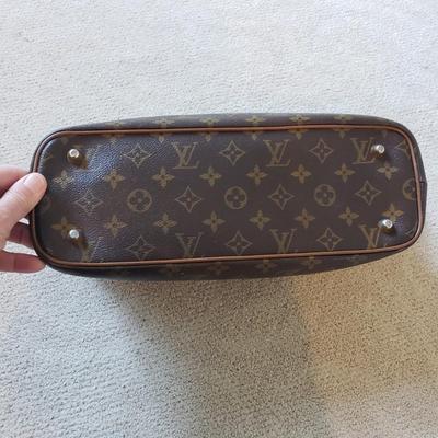 Louis Vuitton Handbag (PC-KD)