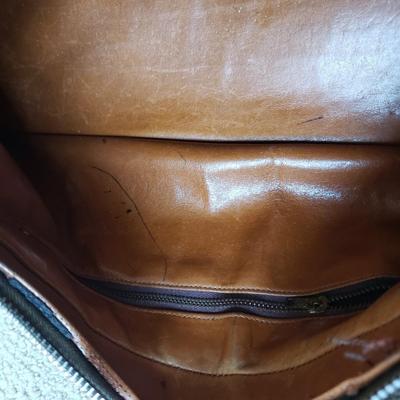 Louis Vuitton Handbag (PC-KD)