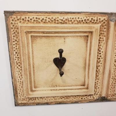 Urban Artifacts Salvage Wall Hanging (PC-KD)