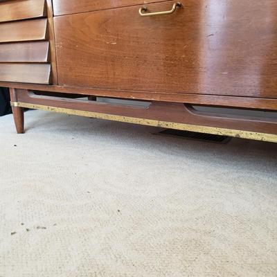 MCM Nine Drawer Dresser (PC-KD)