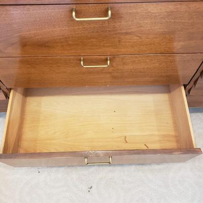 MCM Nine Drawer Dresser (PC-KD)