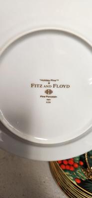 Set of 10 dessert plates