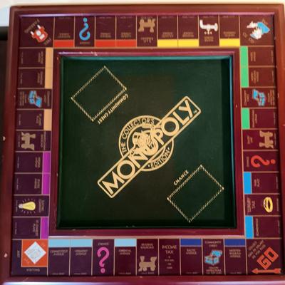 LOT 112B: The Franklin Mint Monopoly Collector's Edition w/ COA