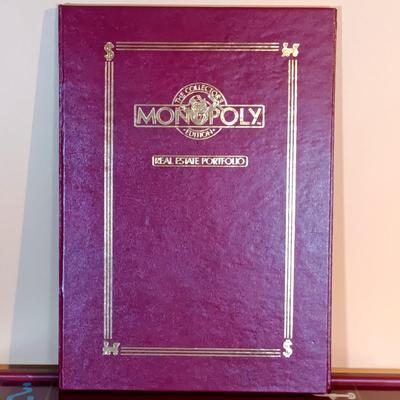 LOT 112B: The Franklin Mint Monopoly Collector's Edition w/ COA