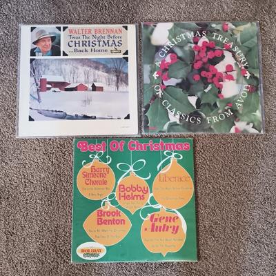 LOT 150B: Christmas LP Collection