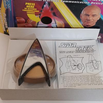 LOT 154B: Star Trek The Next Generation Rubber Stamps, View-Master Reels, Personal Communicator & More