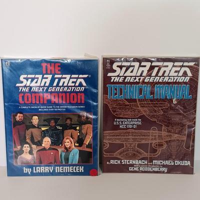 LOT 154B: Star Trek The Next Generation Rubber Stamps, View-Master Reels, Personal Communicator & More