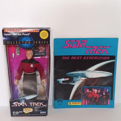 LOT 154B: Star Trek The Next Generation Rubber Stamps, View-Master Reels, Personal Communicator & More