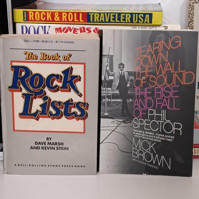 LOT 156B: Vintage Rolling Stone Magazines w/ Rolling Stone & Rock and Roll History Books