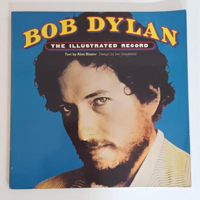 LOT 158B: Vintage David Bowie: The Illustrated Record 1981, Rolling Stones: The Illustrated Record 1976, Writings and Drawings by Bob...