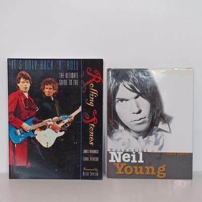 LOT 158B: Vintage David Bowie: The Illustrated Record 1981, Rolling Stones: The Illustrated Record 1976, Writings and Drawings by Bob...