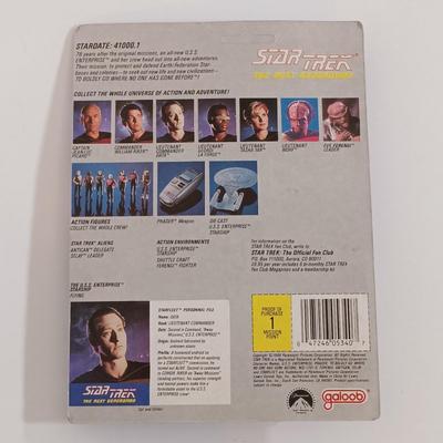 LOT 159B: Vintage 1988 Galoob Star Trek The Next Generation Action Figures