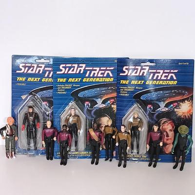 LOT 159B: Vintage 1988 Galoob Star Trek The Next Generation Action Figures