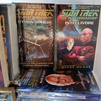 LOT 163S: Large Collection of Star Trek Novels