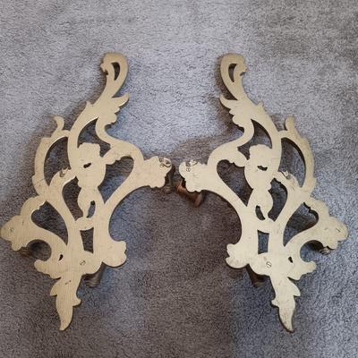 LOT 169B: Vintage Butterfly Prints, Wood Candle Holders, Stained Glass Wall Brackets & More