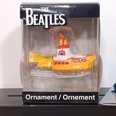 LOT 180B: Rolling Stones Magazine 1969 John and Yoko with a Collection of Beatles Related Ephemera