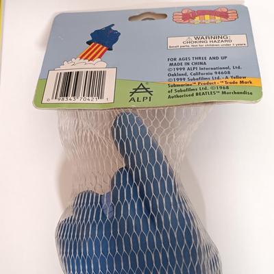 LOT 180B: Rolling Stones Magazine 1969 John and Yoko with a Collection of Beatles Related Ephemera