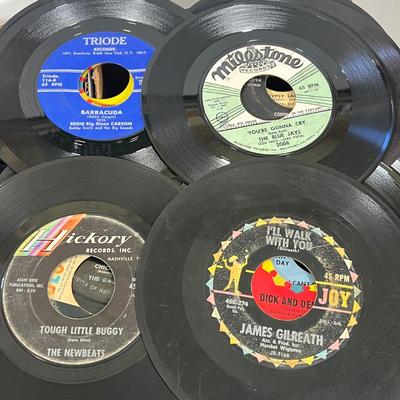 LOT 194B: Two Boxes of 45s Singles (Dozens of Vinyl Records - No Sleeves