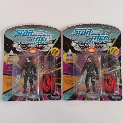 LOT 201B: Playmates Early 90s Star Trek The Next Generation Action Figures