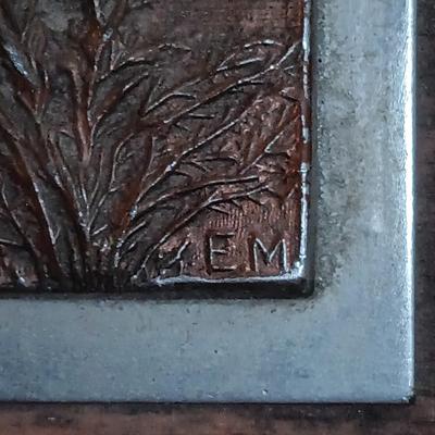 LOT 207B: MCM Italian Wood Cigarette Box, Vintage Pennants, Navajo-Style Rug & More