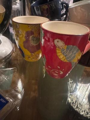 Mug lot