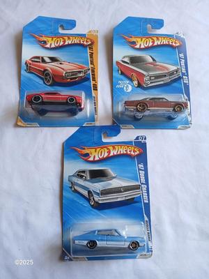 Three new 1967 Hot Wheels collectable cars