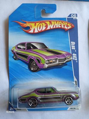 Three new Collectable hot wheels cars