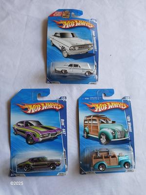 Three new Collectable hot wheels cars