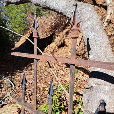 Cast Iron Garden Fence (FD-SD)