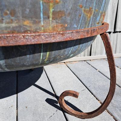 Large Aged Copper Planter & Stand (FD-SD)