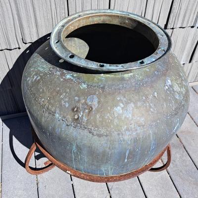 Large Aged Copper Planter & Stand (FD-SD)