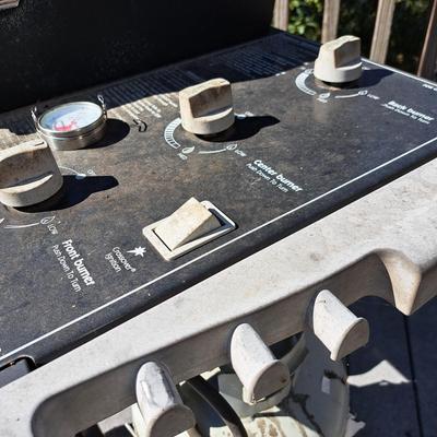 Weber "Genesis Silver B" LP Gas Grill & Assessories (FD-SD)