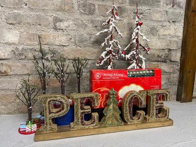 More Christmas Decor!