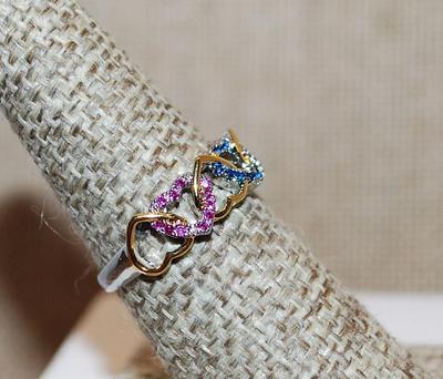Size 7 Marked .925 Interlocking 2-Tone HEARTS Rings in RED, BLUE & GREEN Stones on a Silver Band (2.7g)