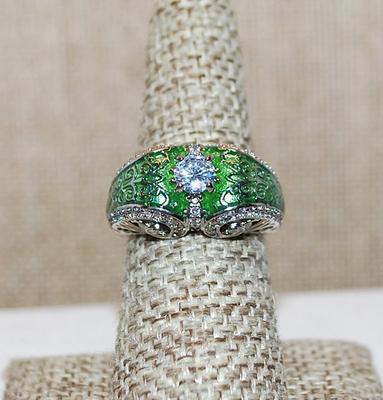 Size 7 ½ Marked .925 "Puffy" LIME GREEN Party Ring with a Single Main Clear Round Stone on a Silver Band (5.8g)