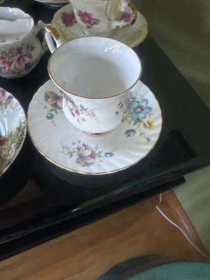 Assorted tea cup China