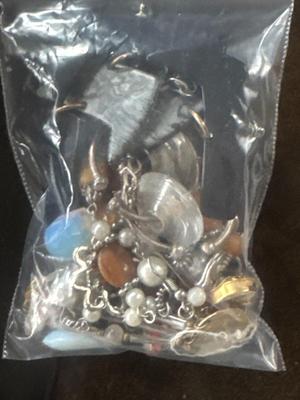 Asst Jewlery making beads