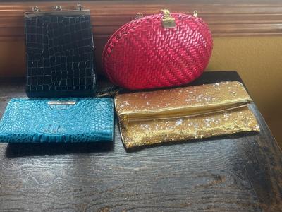 Asst purses