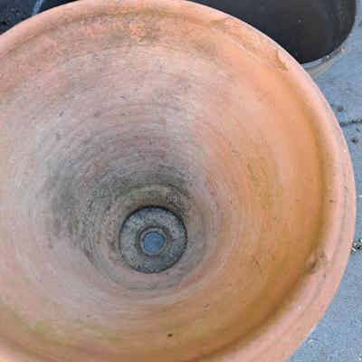 A Bevy of Terra Cotta Pots & Planters (BD-SD)
