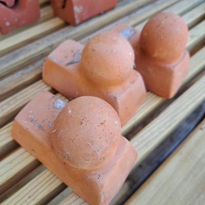 Copper Spittoon Planter & Terra Cotta Planter Risers (BD-SD)