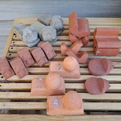 Copper Spittoon Planter & Terra Cotta Planter Risers (BD-SD)