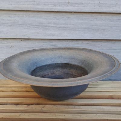 Copper Spittoon Planter & Terra Cotta Planter Risers (BD-SD)
