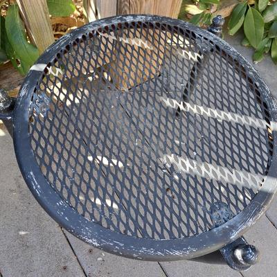 Two Vintage Small Mesh Metal Tables (BD-SD)