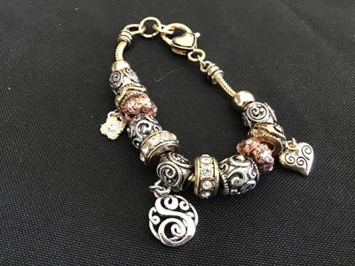 Fashion Charm Bracelet