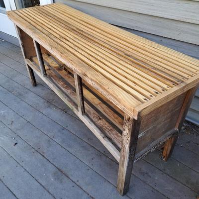 Two-Tier Wood Slatted Potting Table (BD-SD)