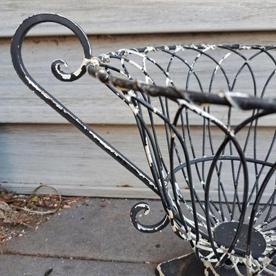 Rusted Collection of Home & Garden Treasures (BD-SD)