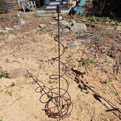Group of Rusted Metal Garden Topiaries (BD-SD)