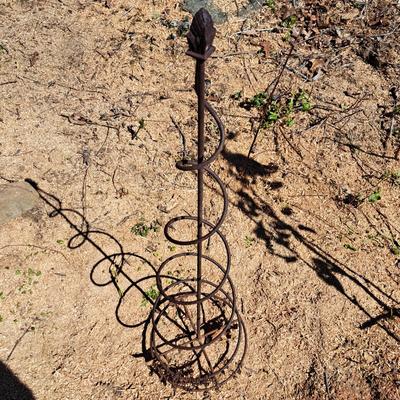 Group of Rusted Metal Garden Topiaries (BD-SD)