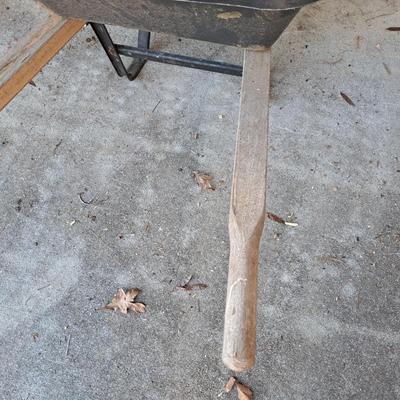 Gorilla Garden Dump Cart & True Temper Wheelbarrow (LD-SD)